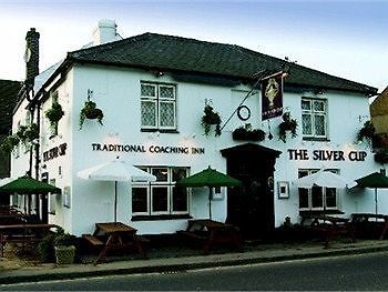 Silver Cup - Inn ลูตัน ภายนอก รูปภาพ