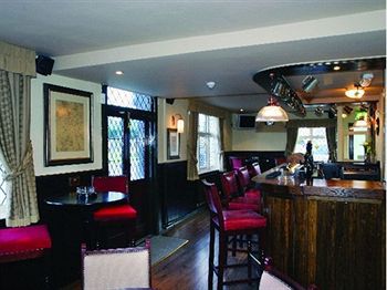 Silver Cup - Inn ลูตัน ภายนอก รูปภาพ